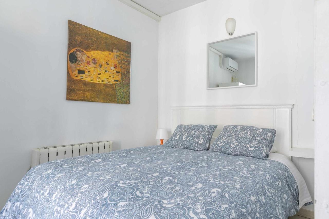 Acogedor Y Centrico Estudio Apartment Madrid Exterior photo